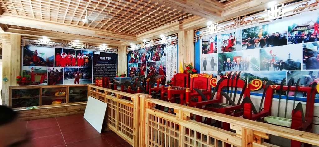 刘英、粟裕率红军挺进师进驻田寮石,掀起了田寮红色革命的高潮,这里是他们生活和战斗过的地方.所有的遗址、遗迹都是先烈们钢铁革命意志的体现,此次活动便深入田寮村.探寻红色历史印记,记录和探索这片土地所流传的革命文化