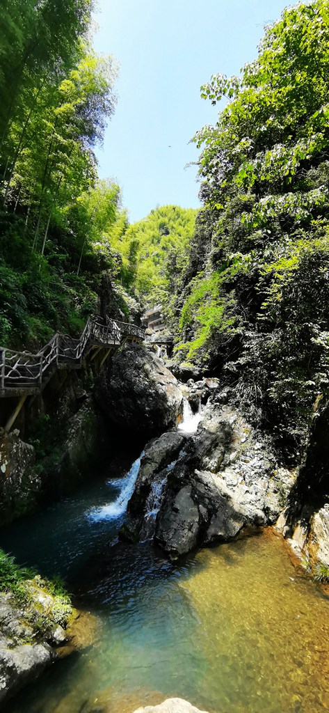 新媒体看苍南走进莒溪---山水田寮 红色古村田寮石