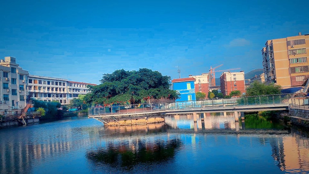 金乡卫城环城绿道真美  来源：龙港大叔新闻