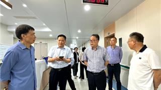 龙港市老科技工作者协会考察龙港中医院 共谋医疗事业发展新篇章