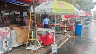 龙港市容环境曝光台NO.17→