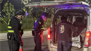 龙港公安开展集中统一行动！抓获13人！