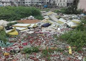 龙港城南社区下埠村城中村拆建空地被偷...